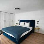 Downtown Double Deluxe